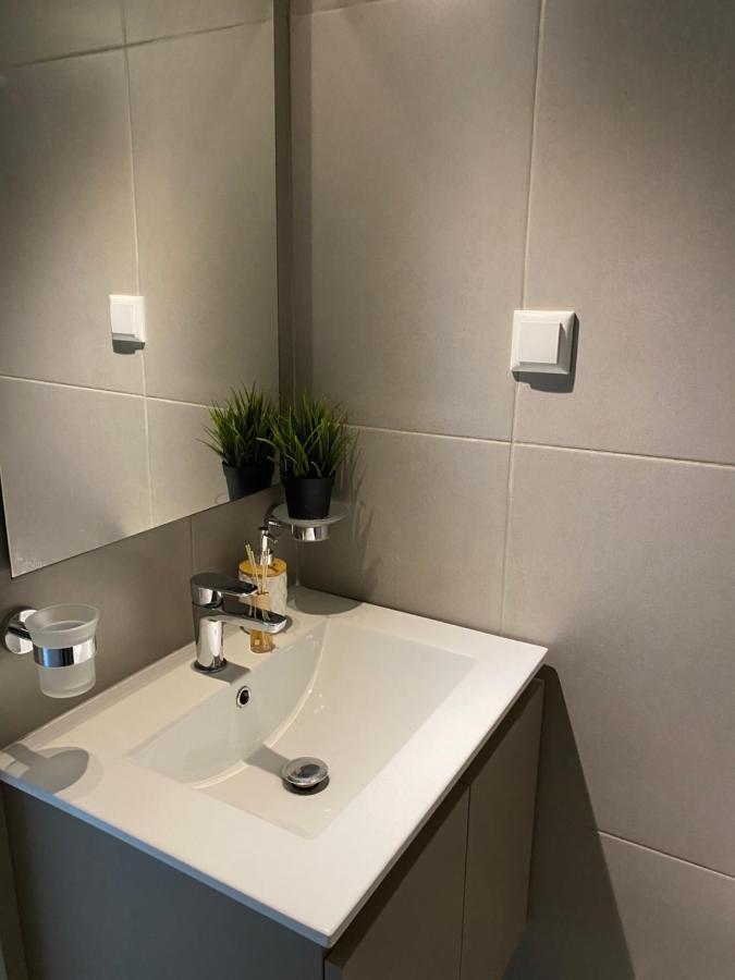 New 2Bd Aprt With Shared Rooftop Pool E2 Aten Exteriör bild