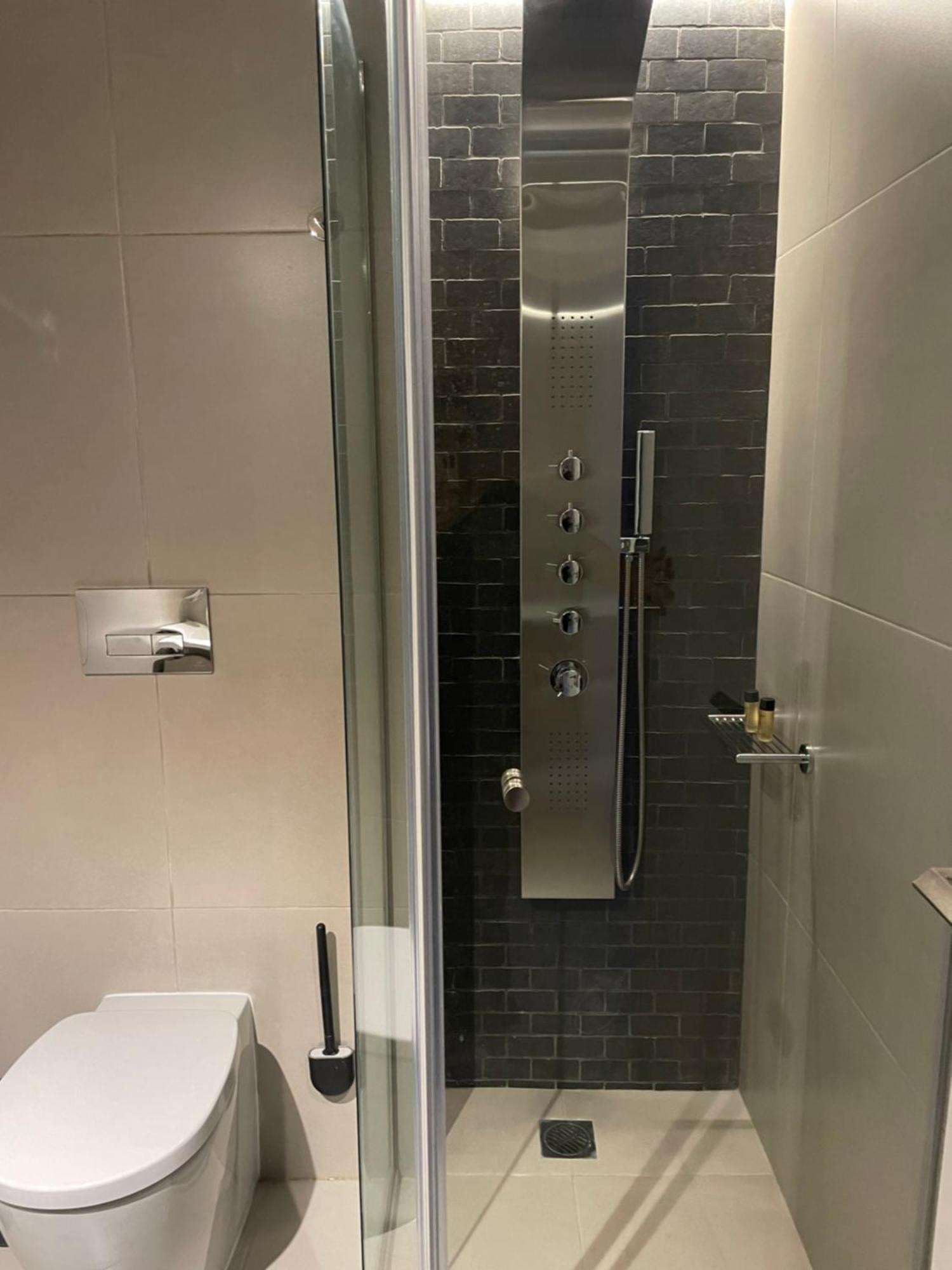 New 2Bd Aprt With Shared Rooftop Pool E2 Aten Exteriör bild